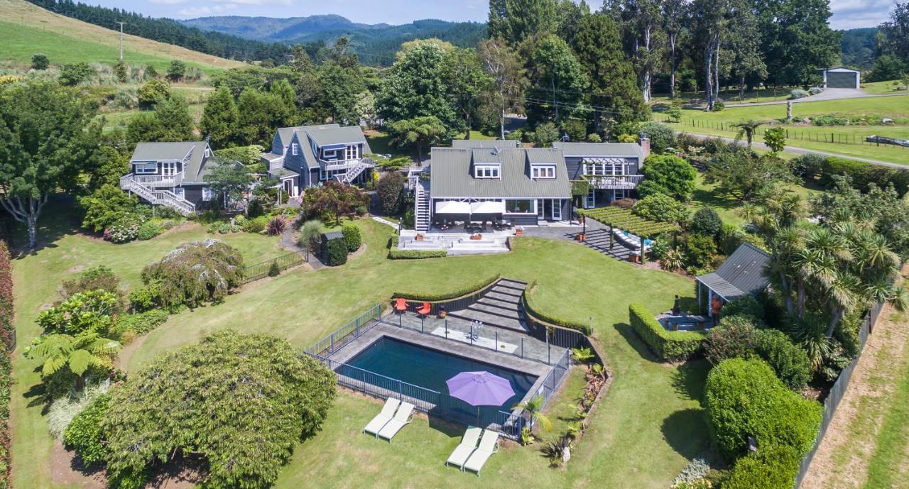 Brenton Lodge Whangamata Esterno foto